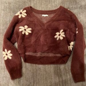 Brown cropped sweater with cream flowers